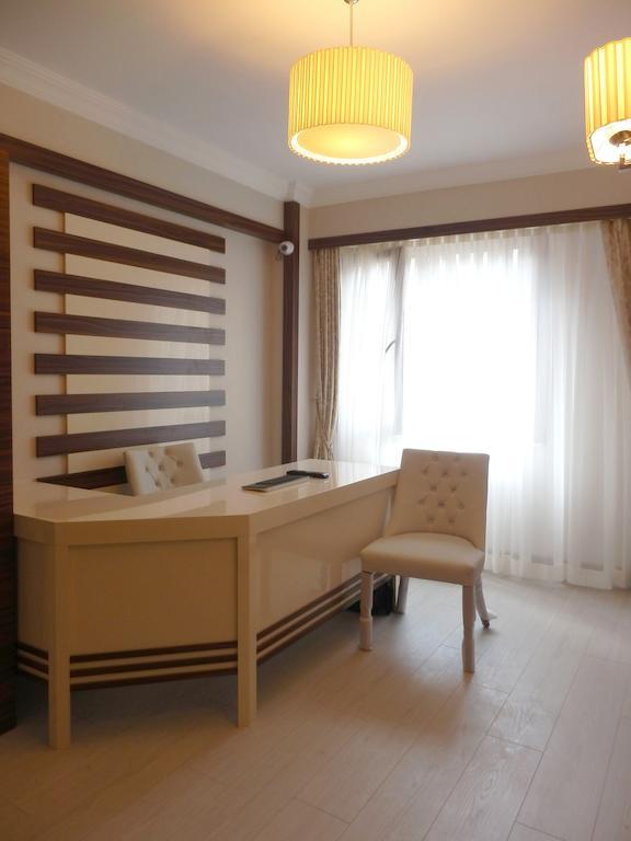 New House Apartment